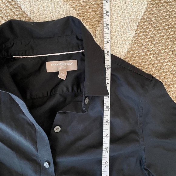 Banana Republic Petite Black Button Down Long Sleeve Shirt - Picture 5 of 5